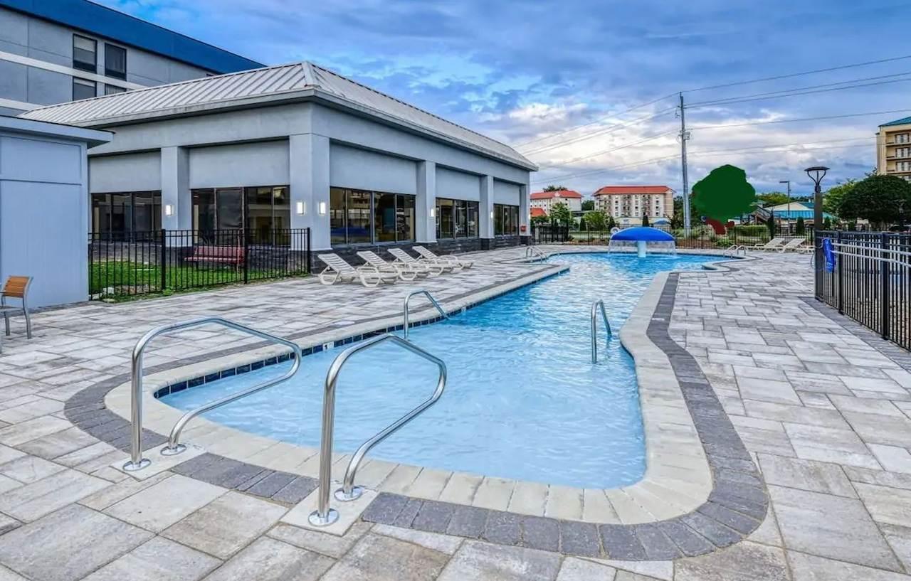 Holiday Inn Express Hotel & Suites Pigeon Forge By Ihg Esterno foto