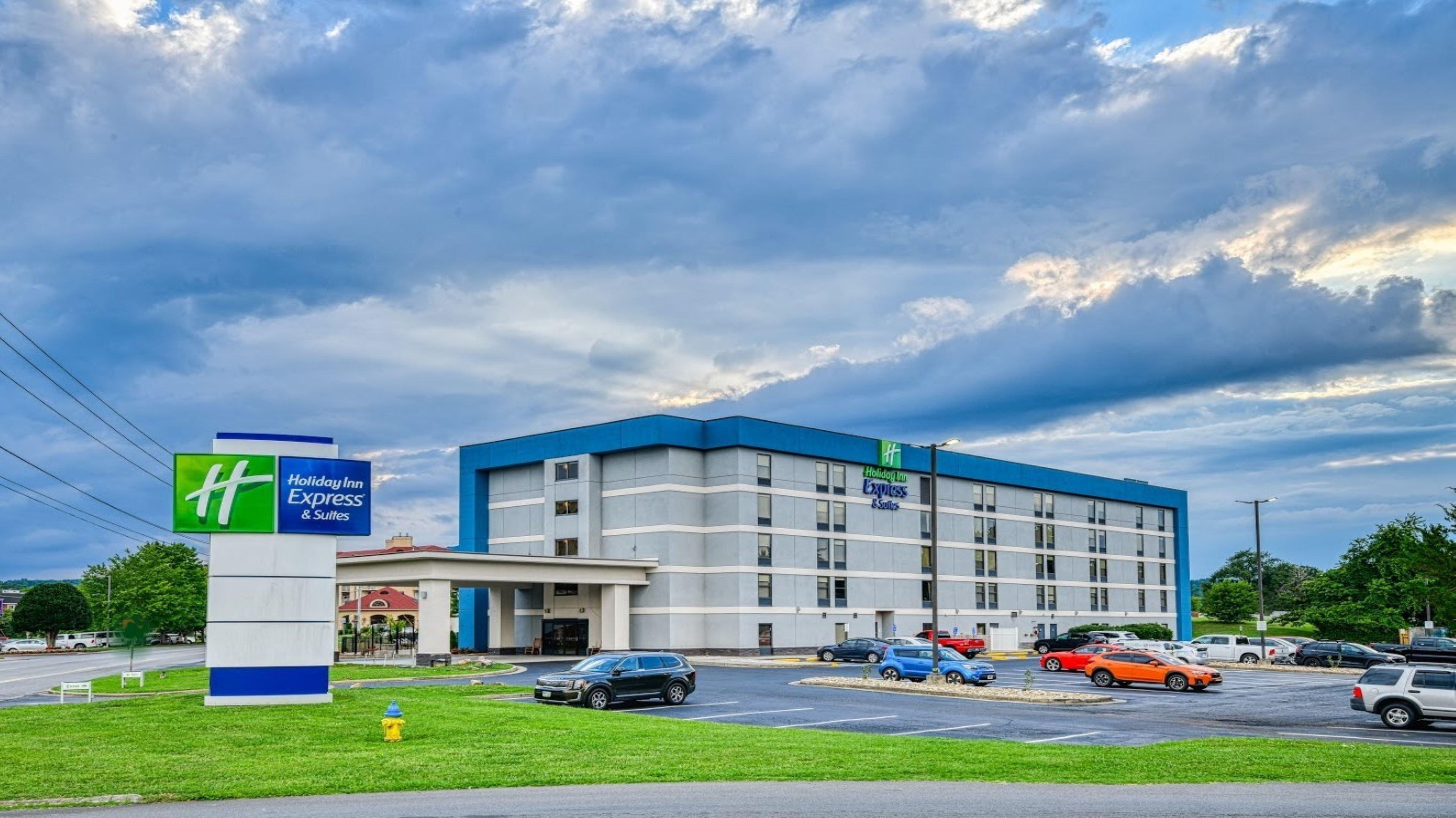 Holiday Inn Express Hotel & Suites Pigeon Forge By Ihg Esterno foto