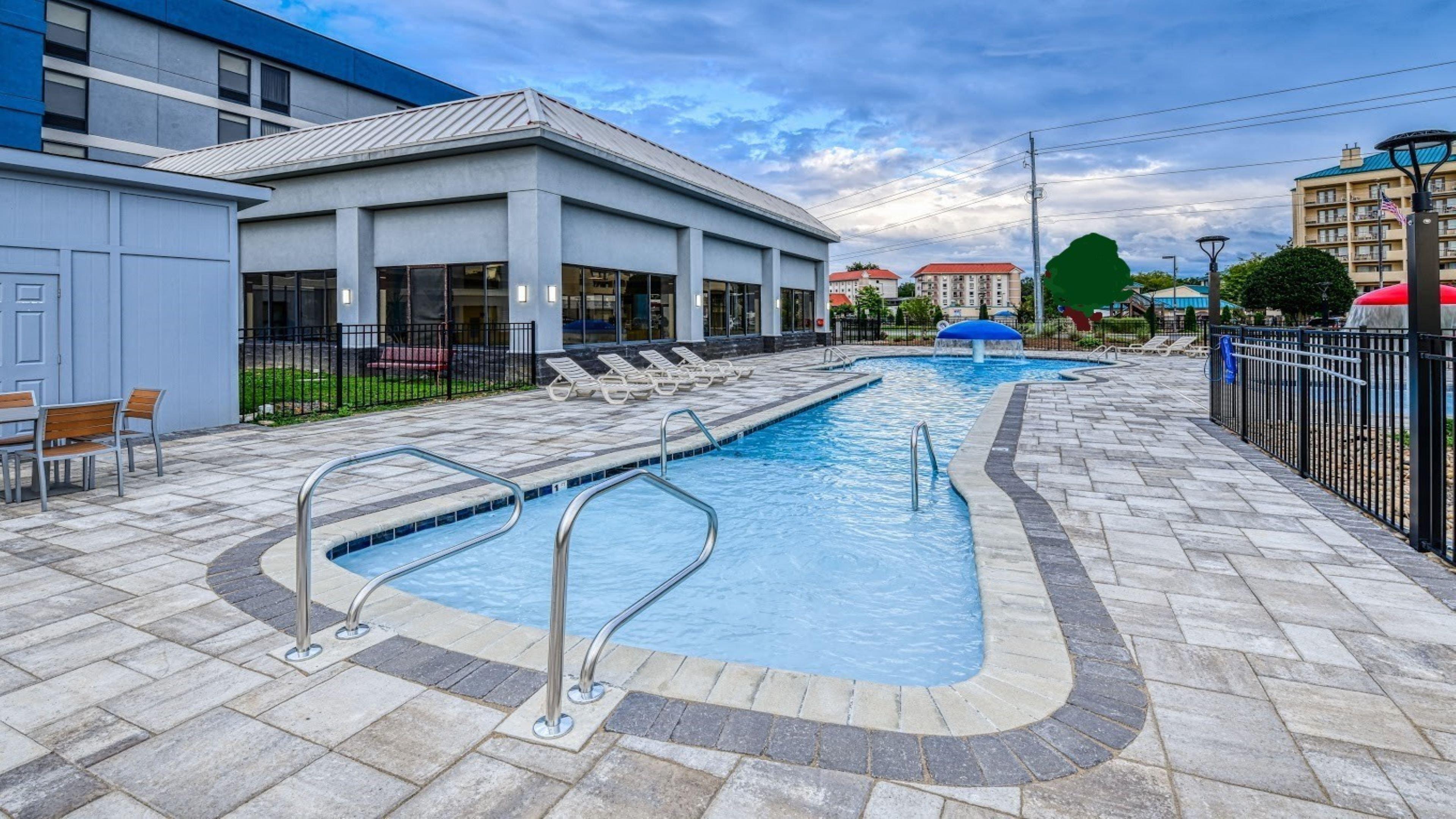 Holiday Inn Express Hotel & Suites Pigeon Forge By Ihg Esterno foto